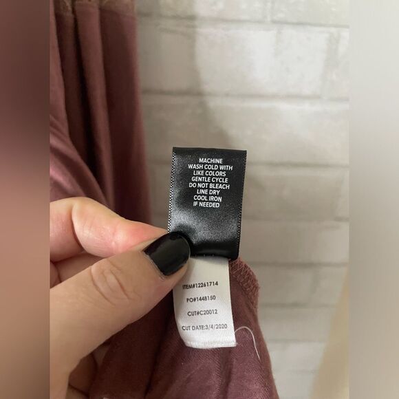 Torrid Mauve Colored Lace Flowy Long Sleeved Tunic Top size 4 Super Soft Knits - Picture 5 of 9